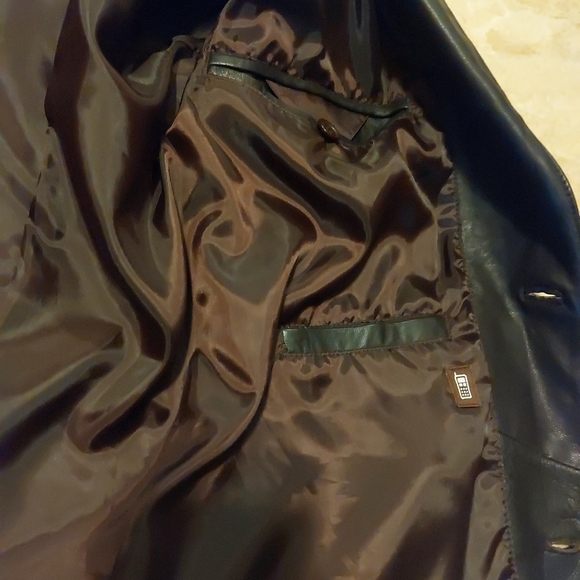 Danier leather  size XL - Picture 6 of 10